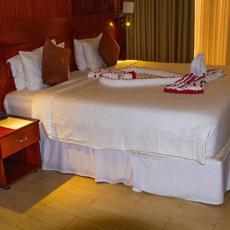 Sainte Famille Hotel Kigali Esterno foto