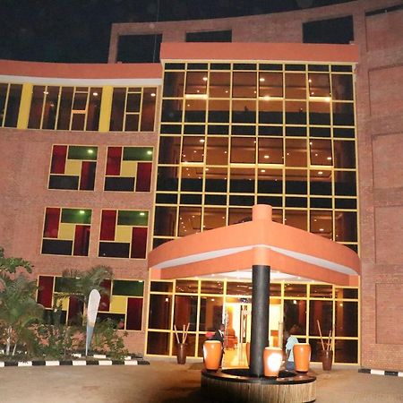 Sainte Famille Hotel Kigali Esterno foto