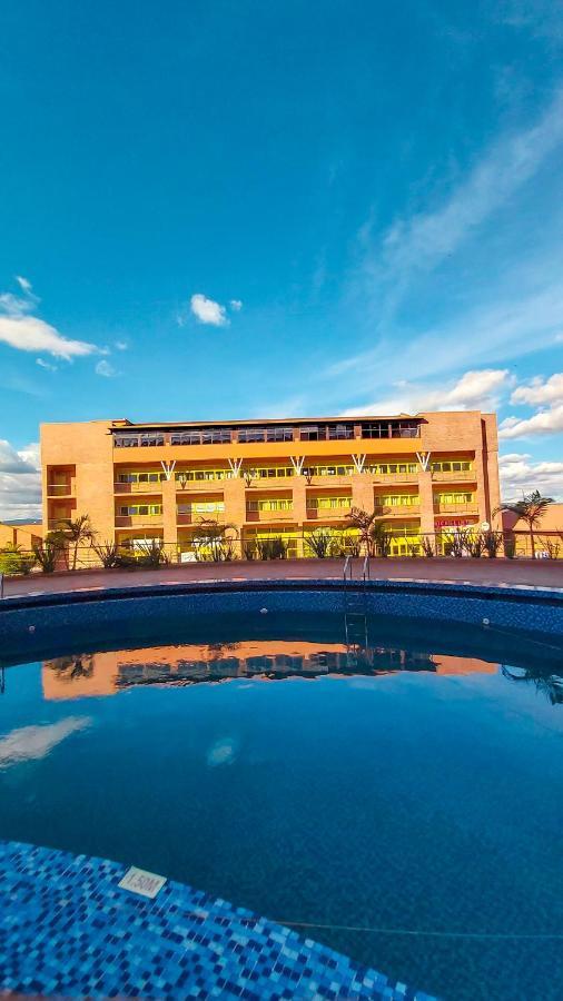 Sainte Famille Hotel Kigali Esterno foto
