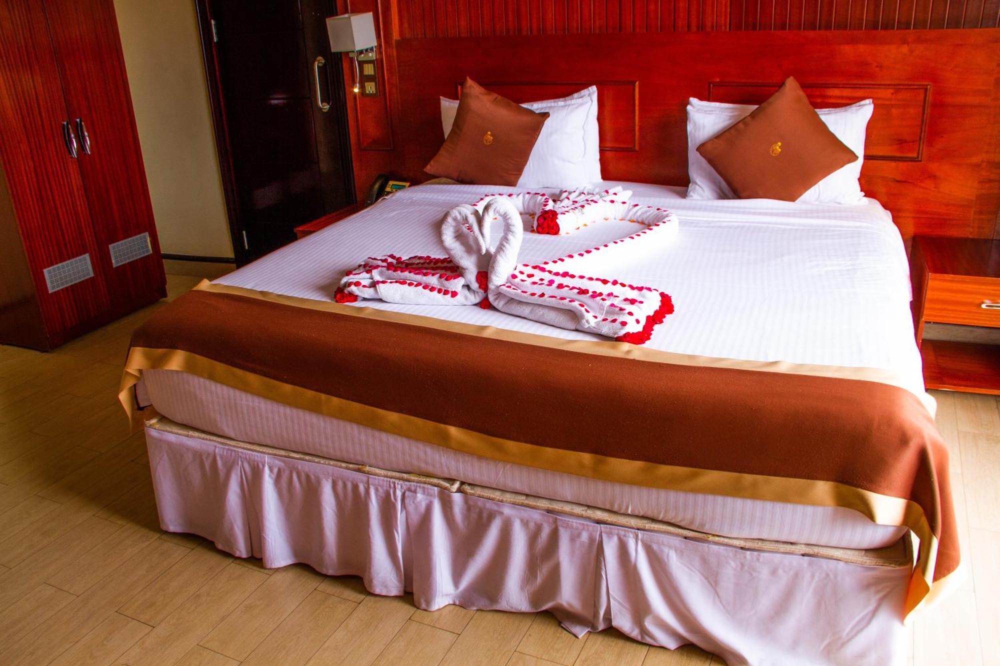 Sainte Famille Hotel Kigali Esterno foto
