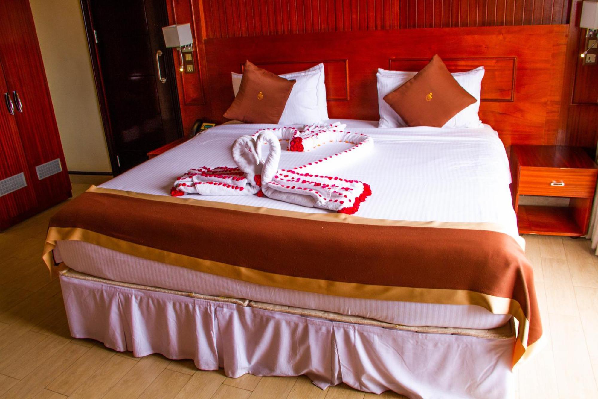 Sainte Famille Hotel Kigali Esterno foto