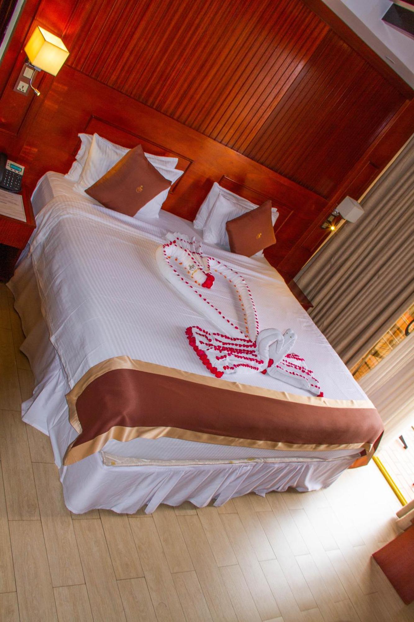 Sainte Famille Hotel Kigali Esterno foto