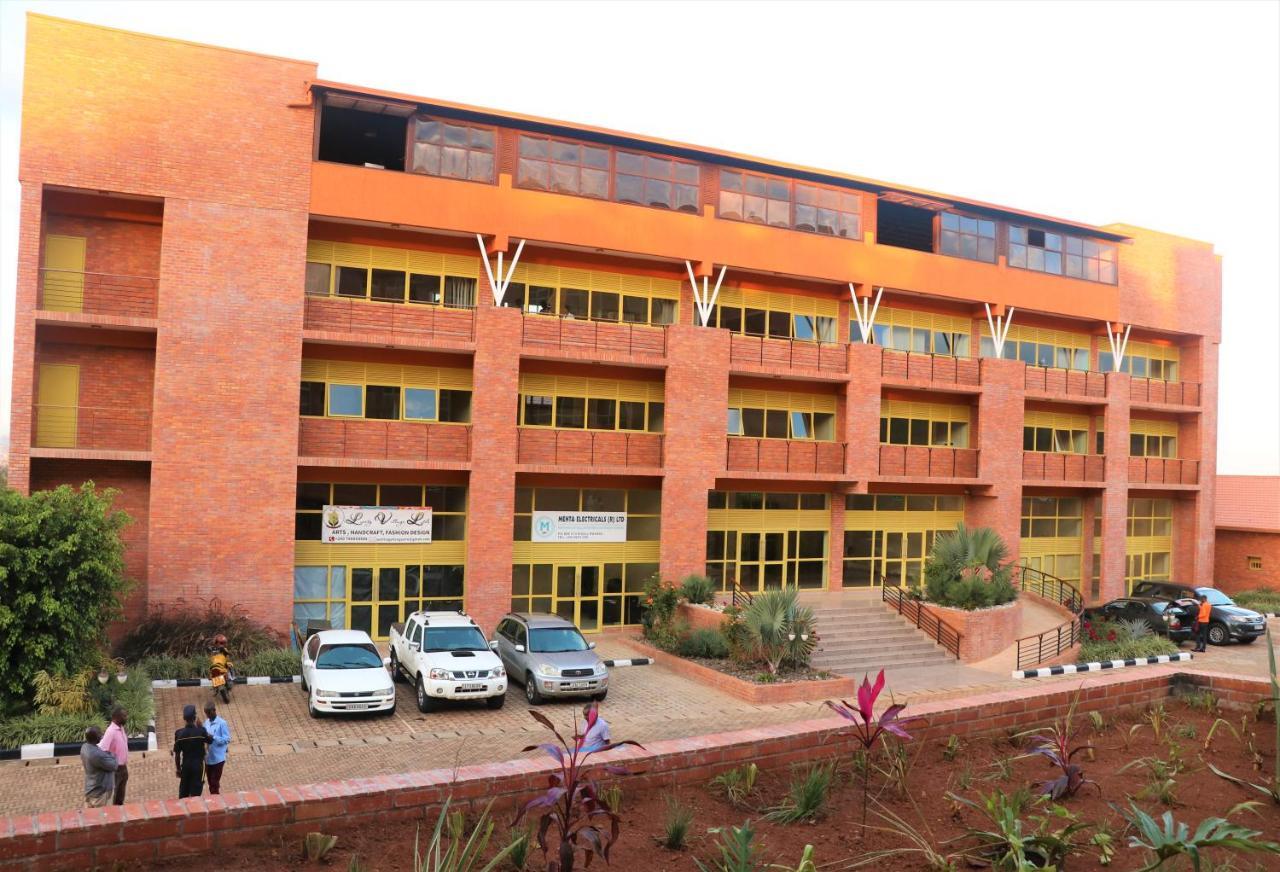 Sainte Famille Hotel Kigali Esterno foto