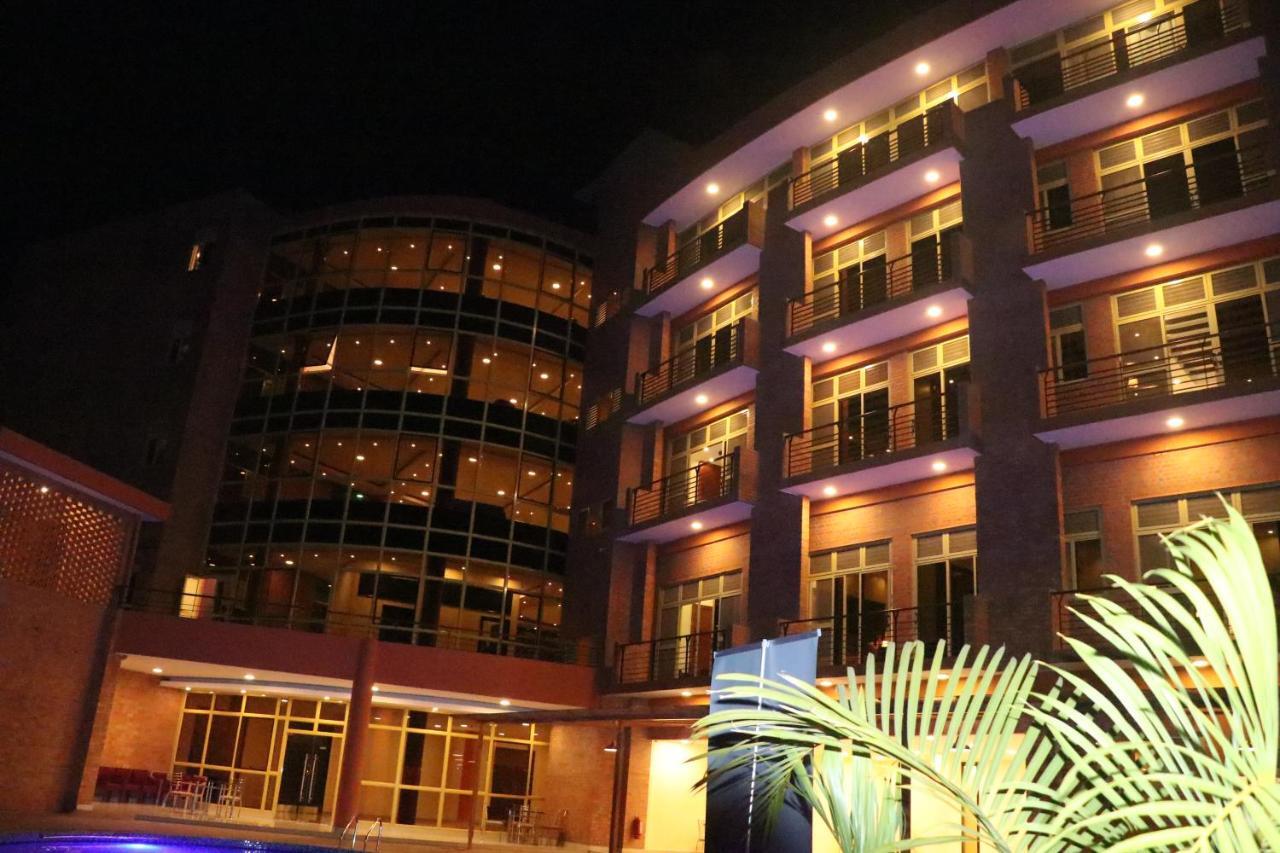 Sainte Famille Hotel Kigali Esterno foto