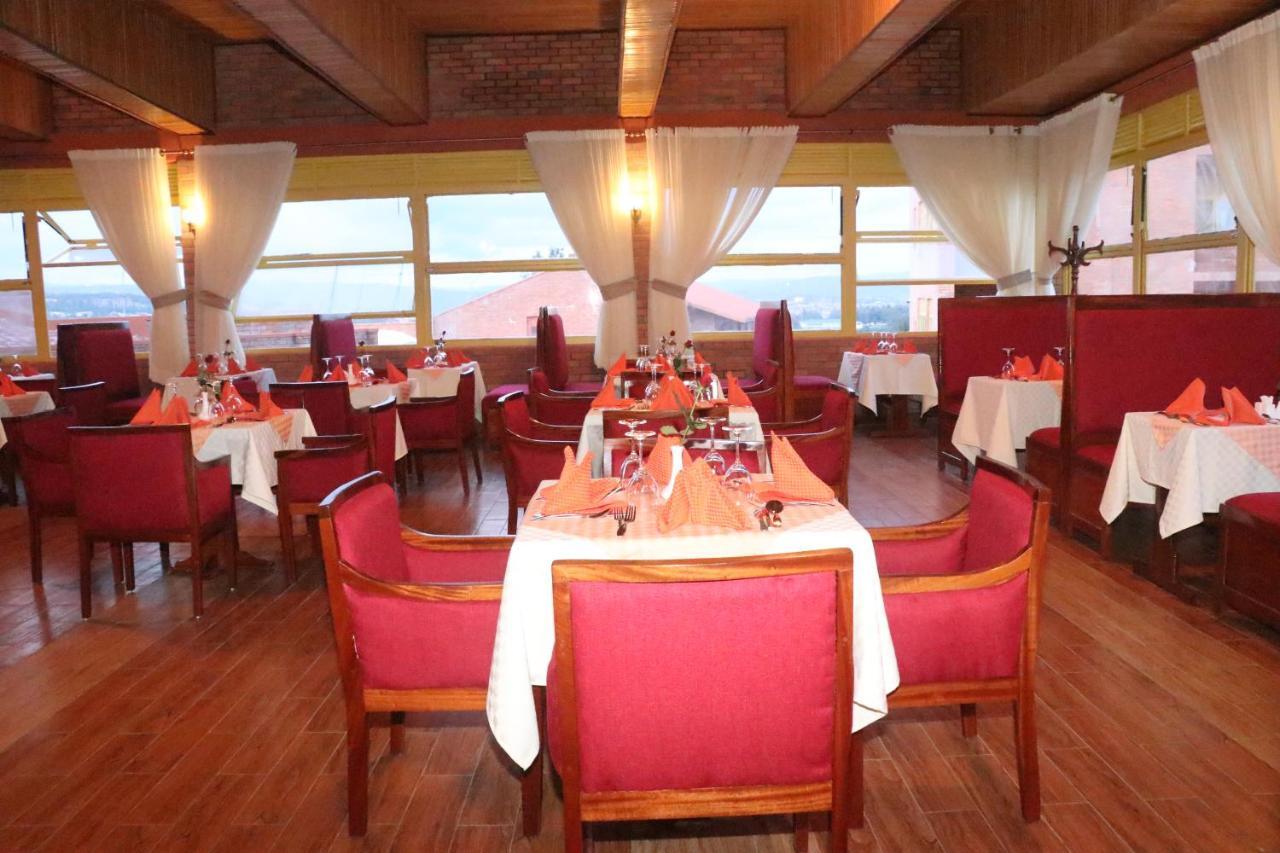 Sainte Famille Hotel Kigali Esterno foto