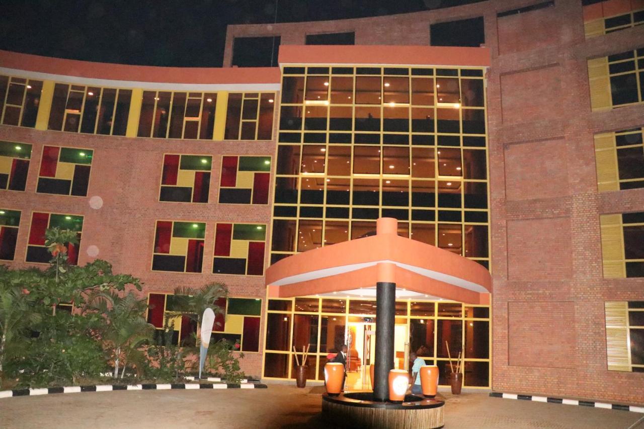 Sainte Famille Hotel Kigali Esterno foto