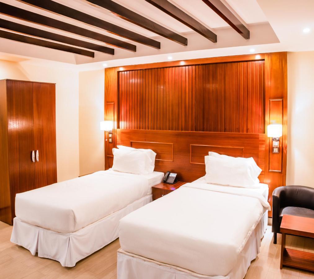 Sainte Famille Hotel Kigali Esterno foto